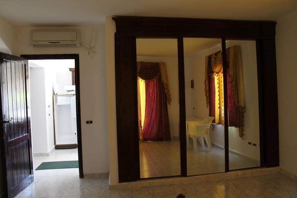 Apartment In Stella Makadi *