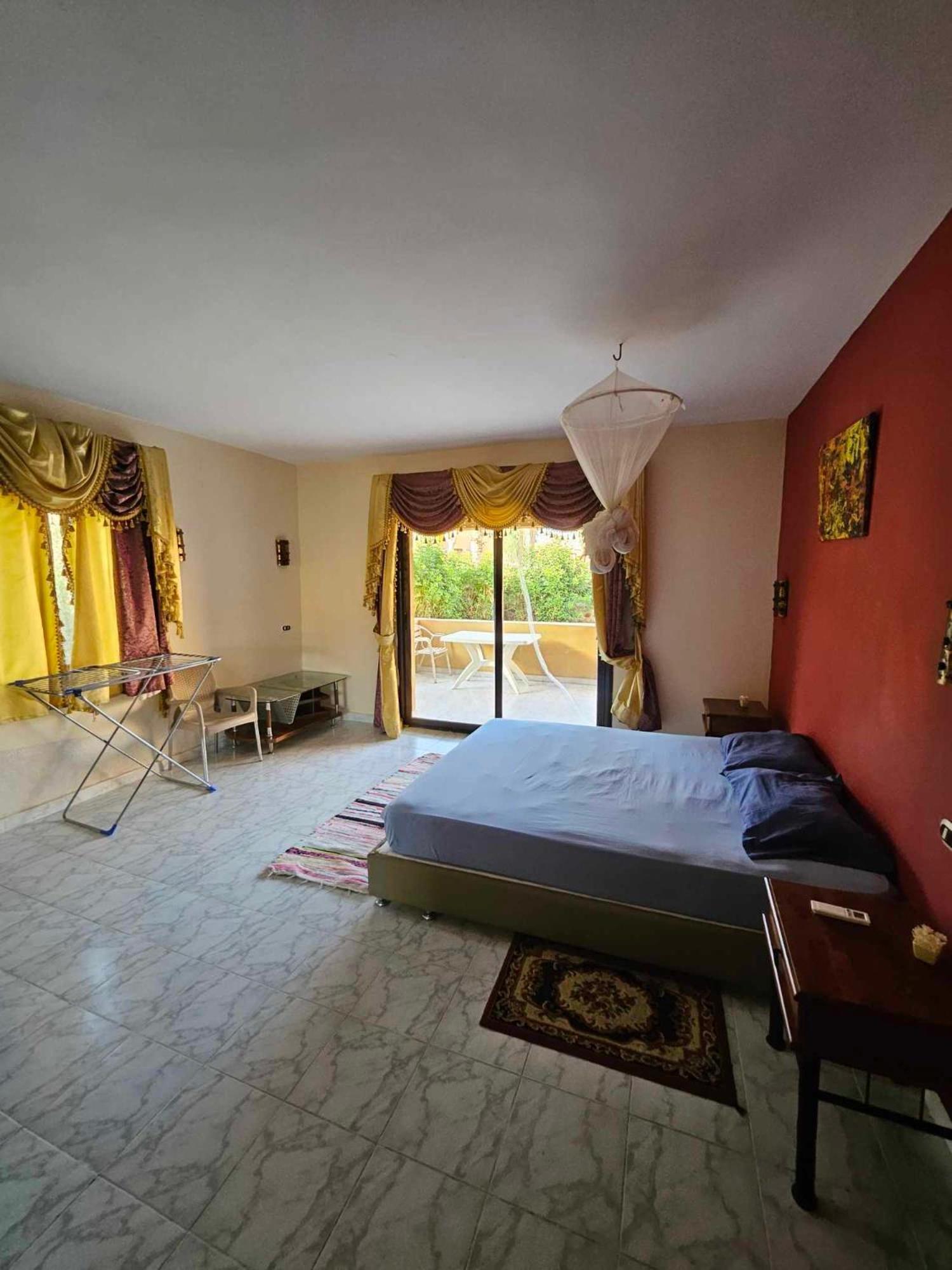 Apartment In Stella Makadi *